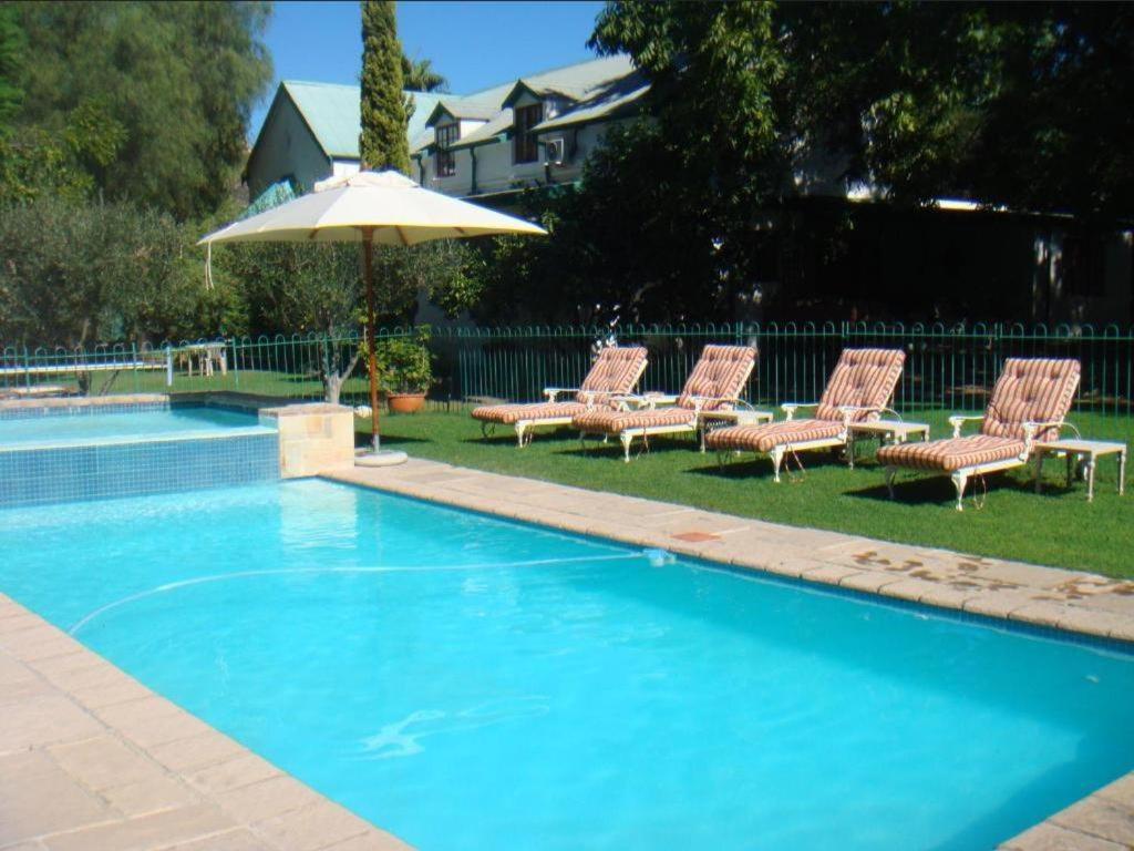 Rainbow Glen Self Catering Chalets Montagu Extérieur photo