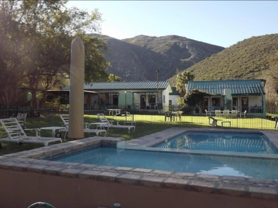 Rainbow Glen Self Catering Chalets Montagu Extérieur photo
