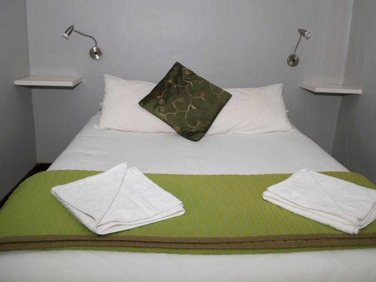 Rainbow Glen Self Catering Chalets Montagu Chambre photo