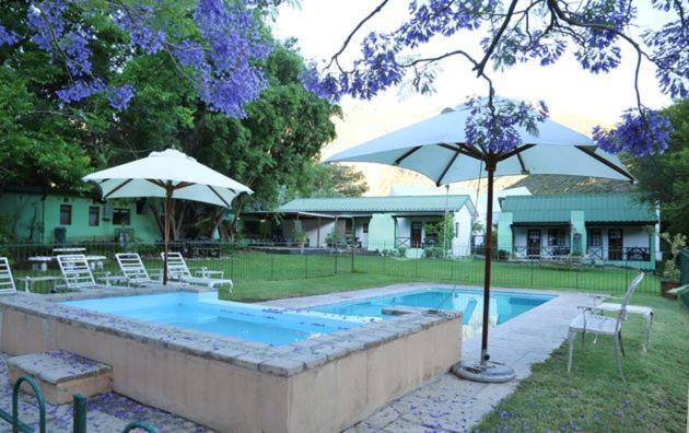 Rainbow Glen Self Catering Chalets Montagu Extérieur photo