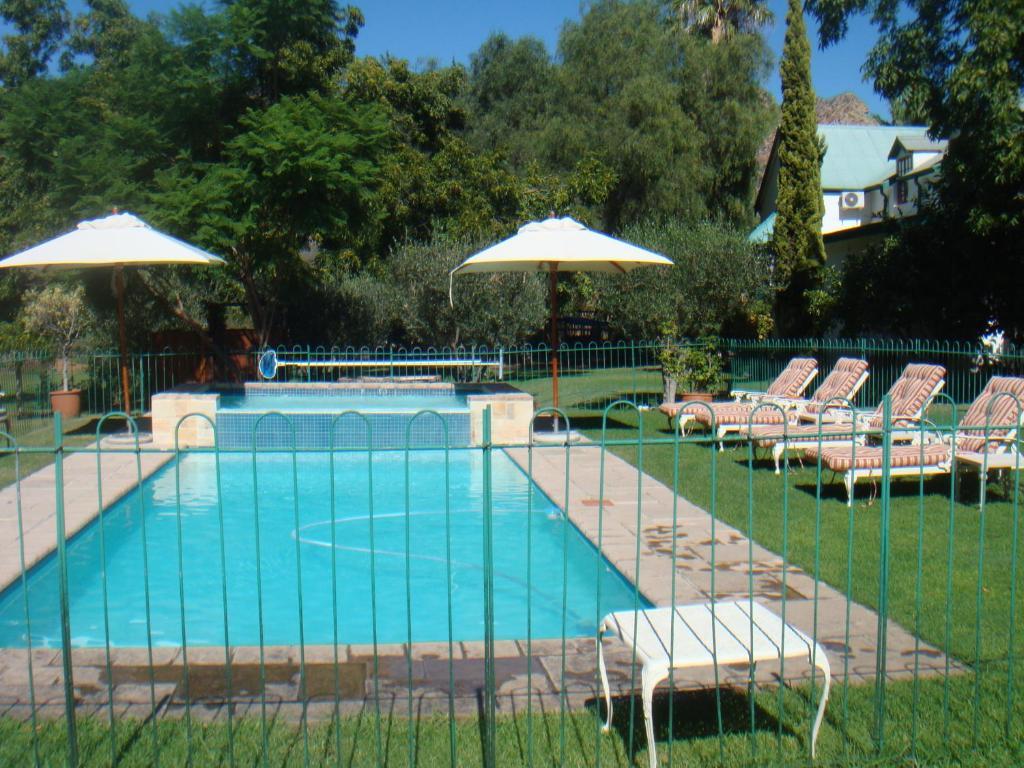 Rainbow Glen Self Catering Chalets Montagu Extérieur photo